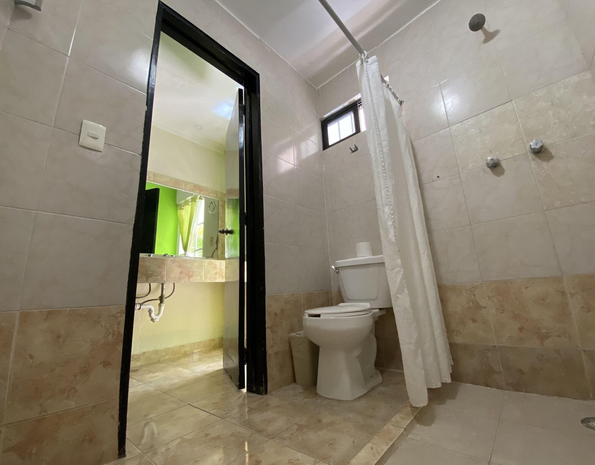 Hotel Hc Internacional Cancún Kültér fotó